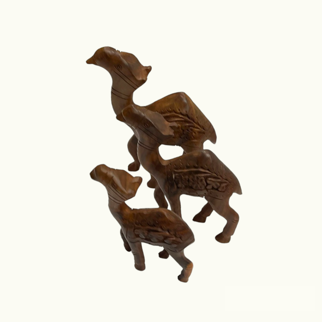 Wooden Camel Set, Stunning Camels Statue, Beautiful Camel Set.