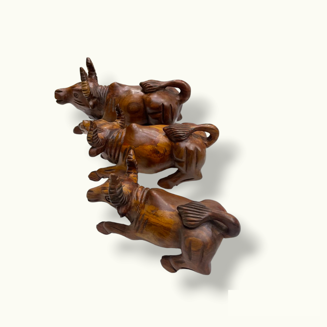 Handmade Wooden Bull Set, Bull Set, Bull Sculptures, Wooden Bulls.