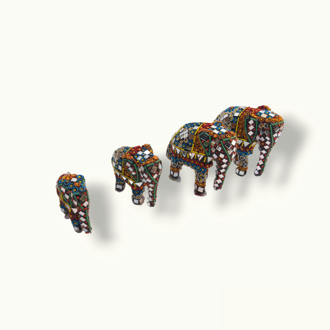 Beautiful Mirror Beads Art Elephant Set, Creative Elephants Statue.