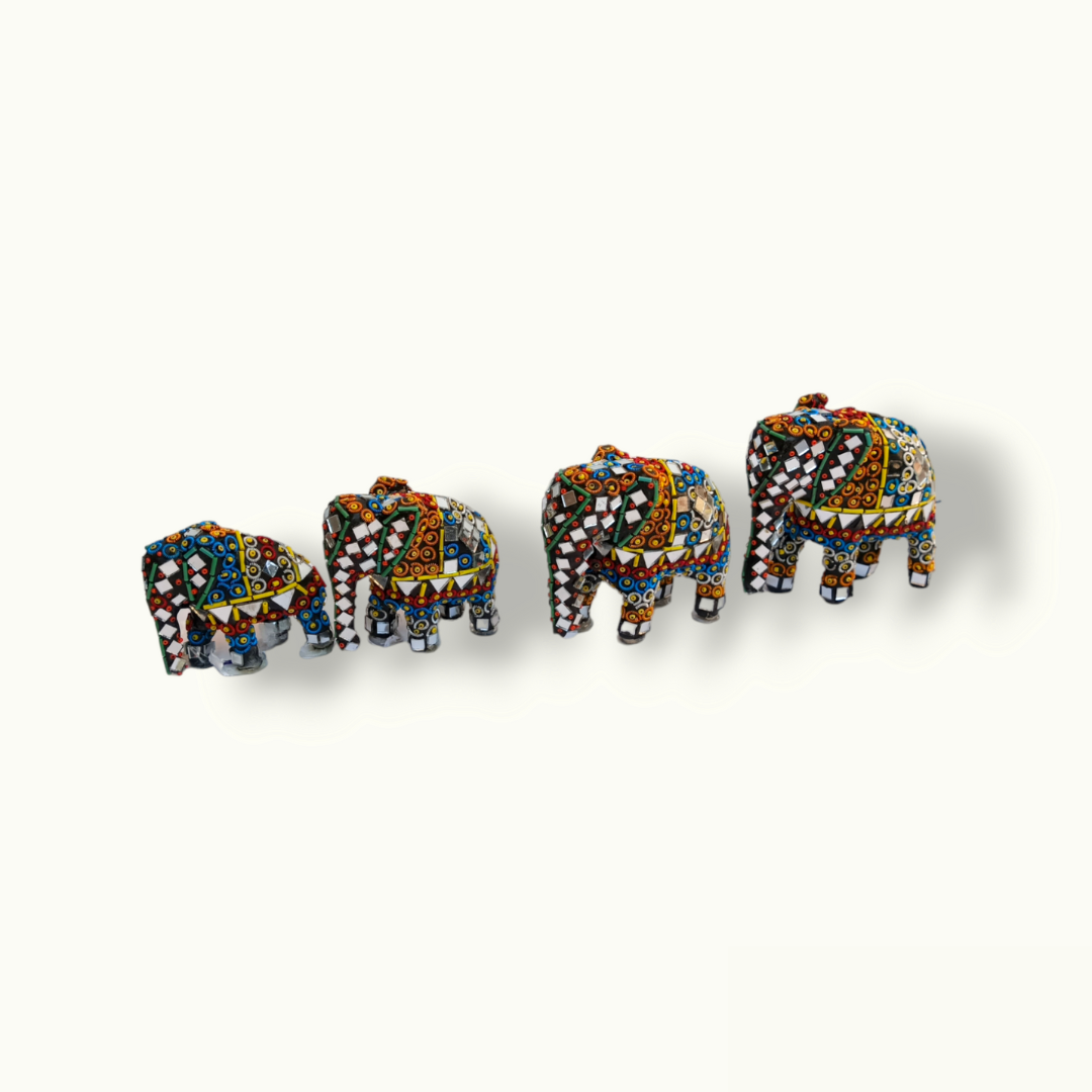 Beautiful Mirror Beads Art Elephant Set, Creative Elephants Statue.