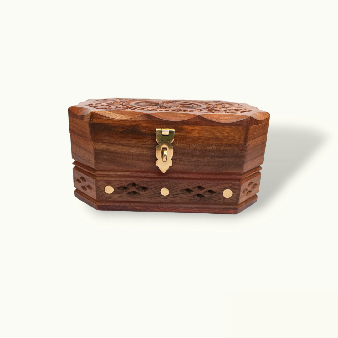 Awesome Carving Jewelry Box, Wood Carving Jewelry Box.