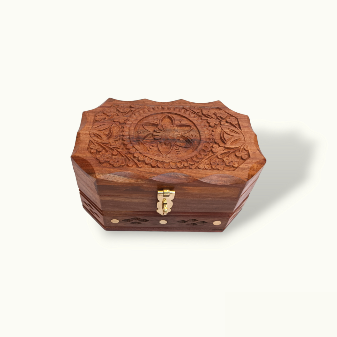 Awesome Carving Jewelry Box, Wood Carving Jewelry Box.