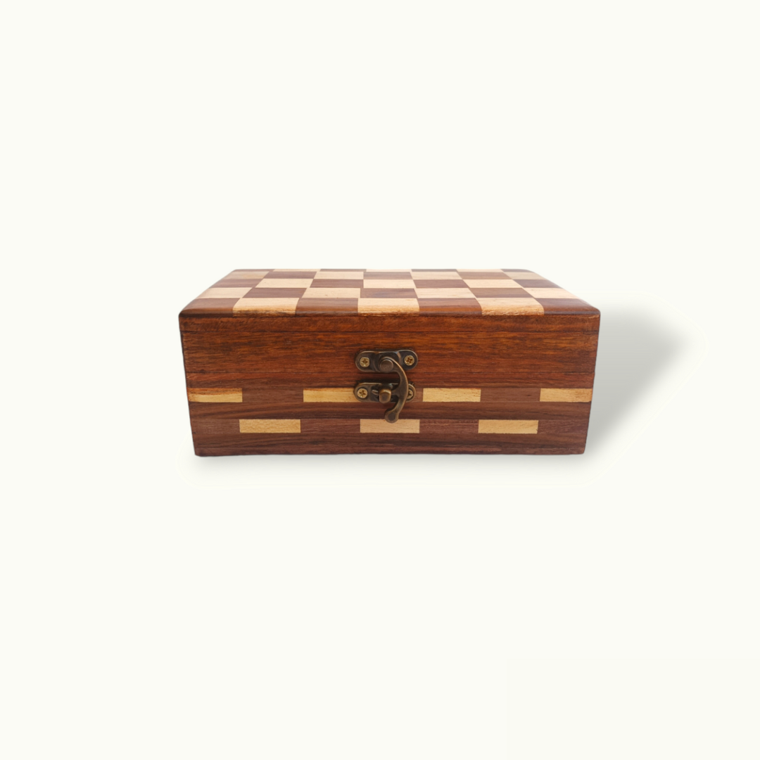 Beautiful Chess Shape Jewelry Box, Creative Wooden Jewelry Box.