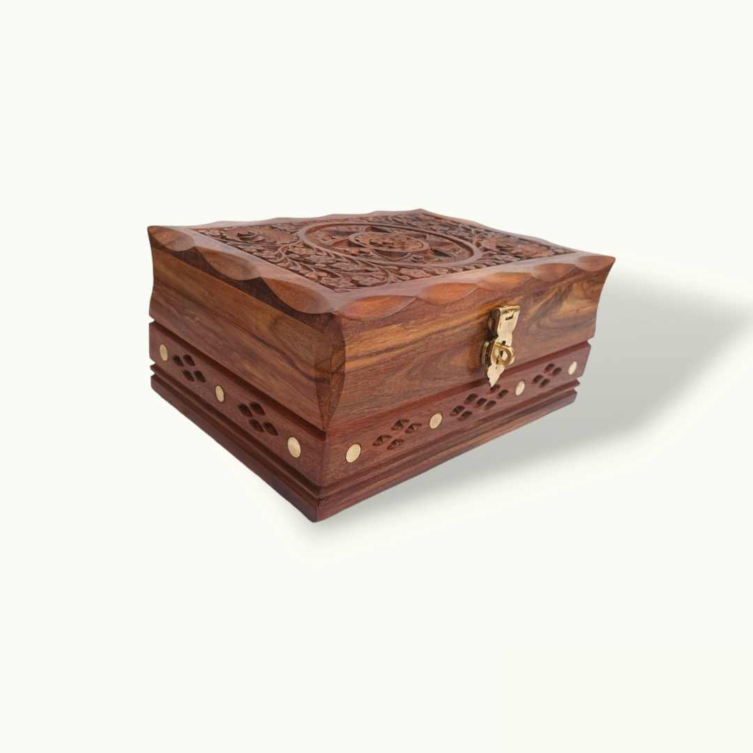 Beautiful Carved Jewelry Box, The Carving Art Wooden Box.