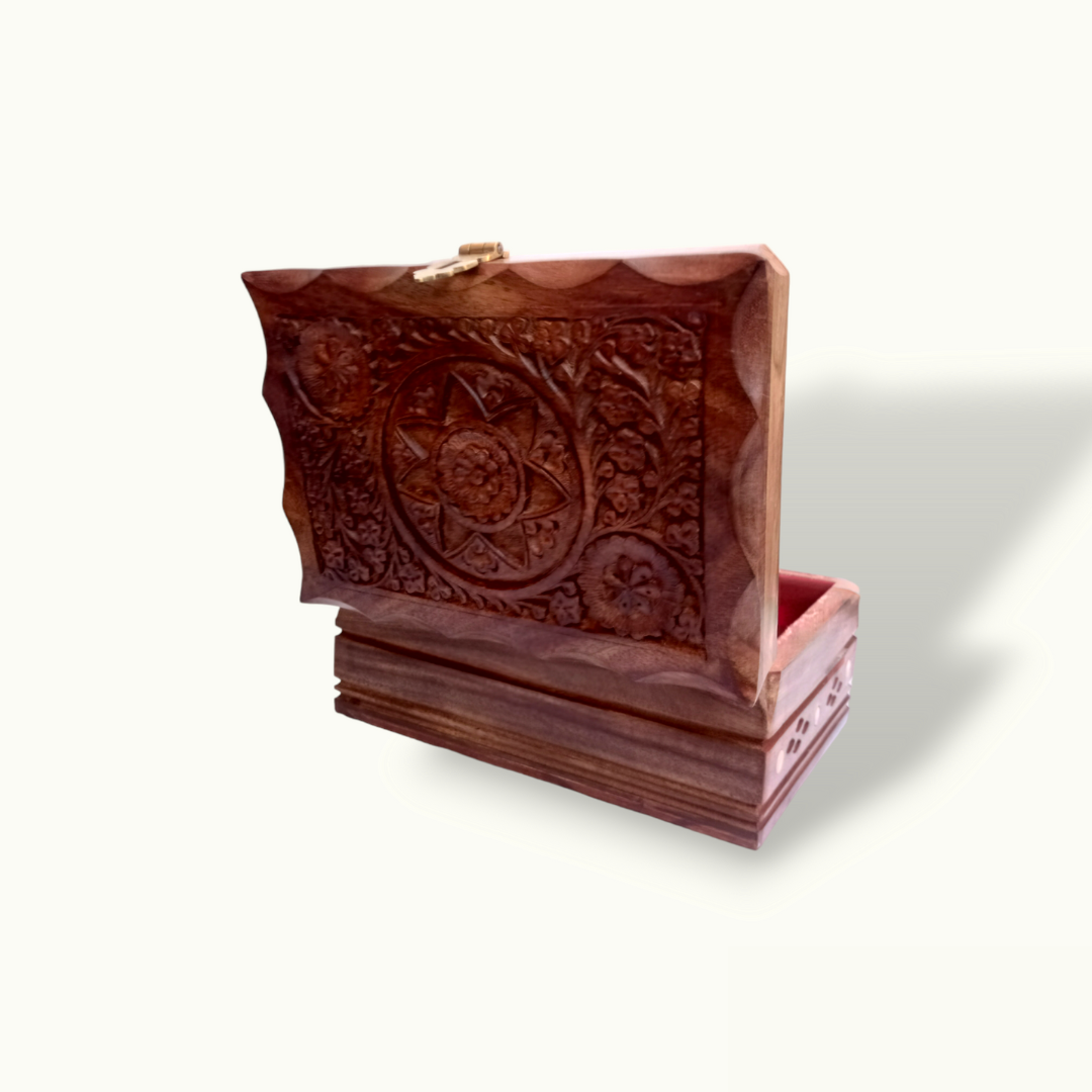 Beautiful Carved Jewelry Box, The Carving Art Wooden Box.