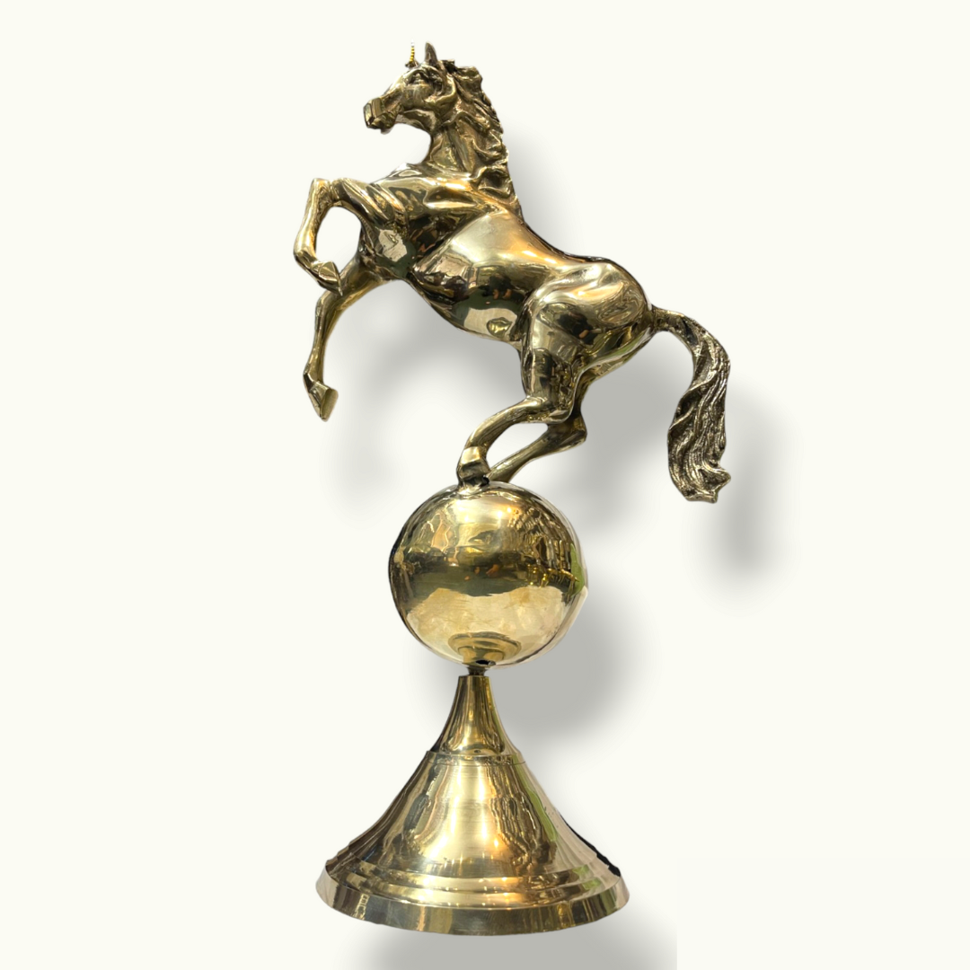 Beautiful Golden Brass Horse Statue, Stunning Brass Horse.