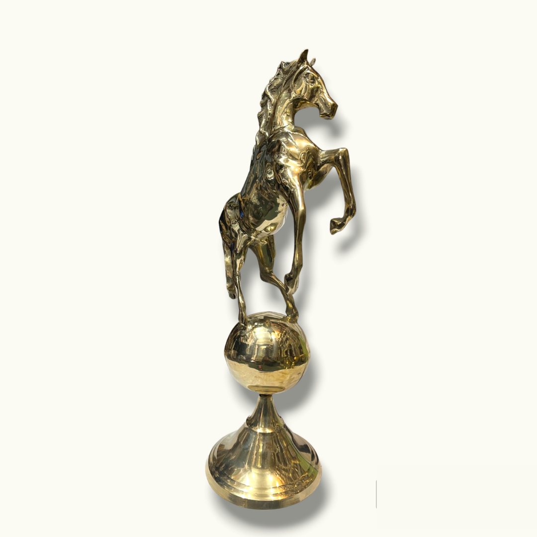 Beautiful Golden Brass Horse Statue, Stunning Brass Horse.