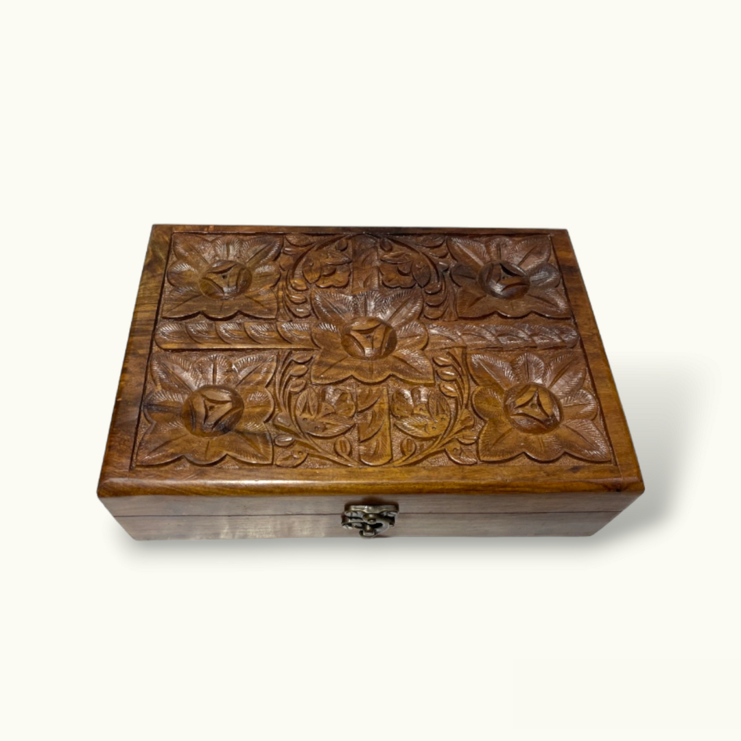 Attractive Wooden Jewelry Box, The Best Carving Jewelry Box.