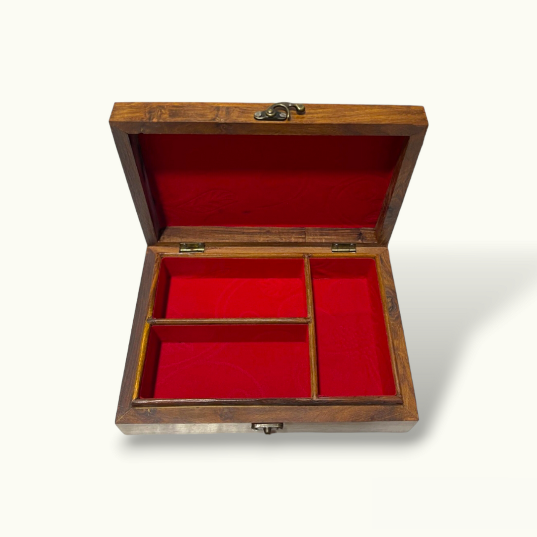 Attractive Wooden Jewelry Box, The Best Carving Jewelry Box.