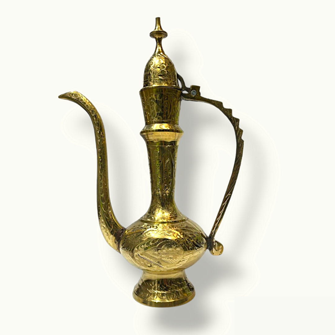 Best Gift For Your Loved Ones Beautiful Brass Aftaba Décor.